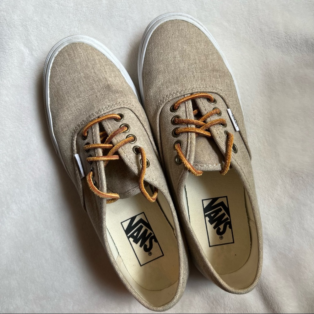 Womens size 8 Vans
